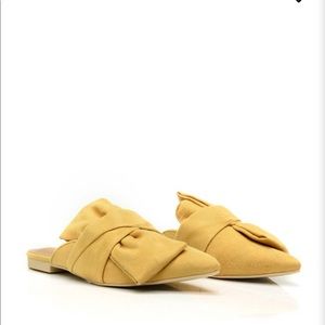 Right Thru Slide - Mustard